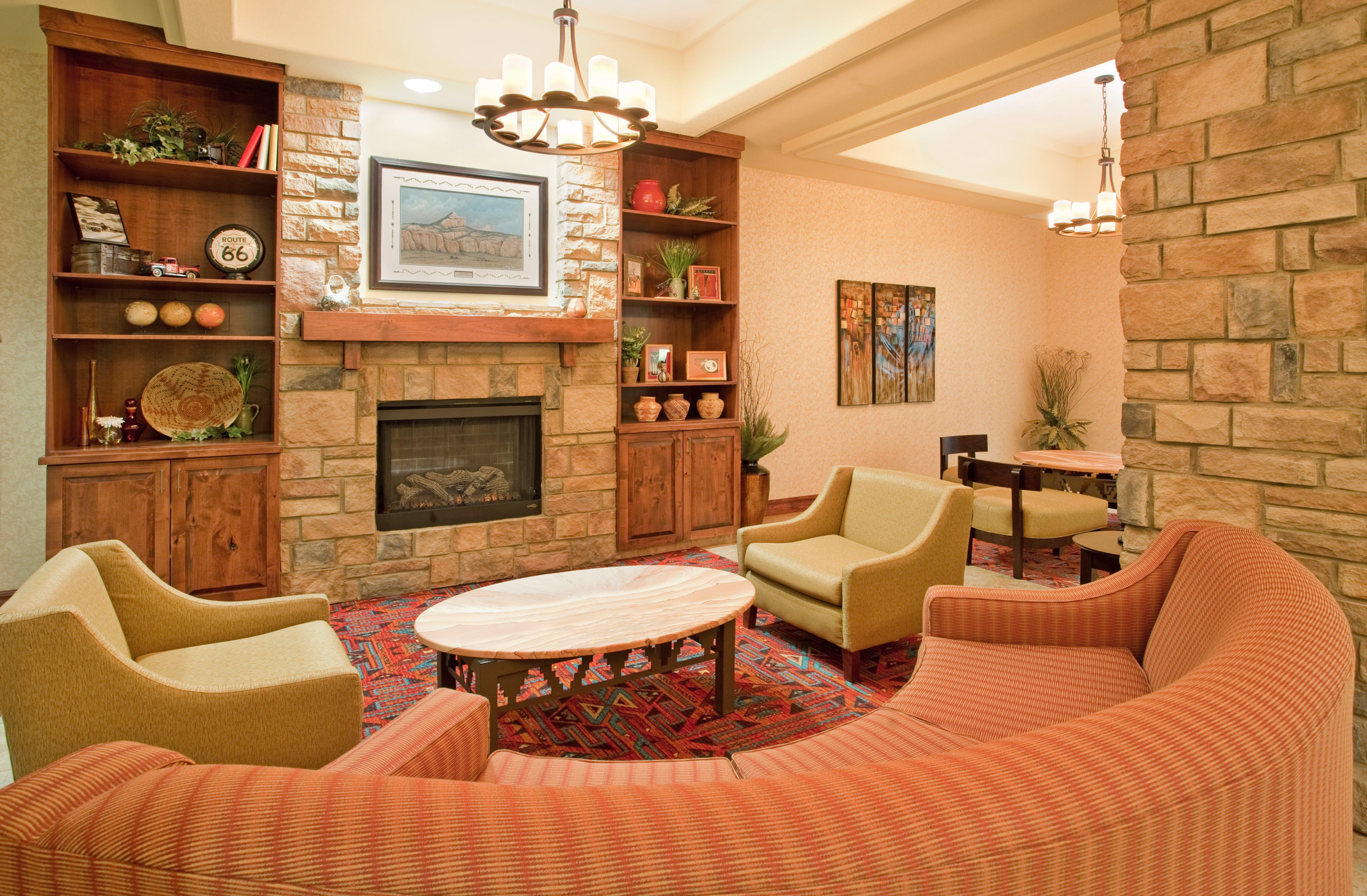 Holiday Inn Express & Suites Gallup East By Ihg Exterior photo